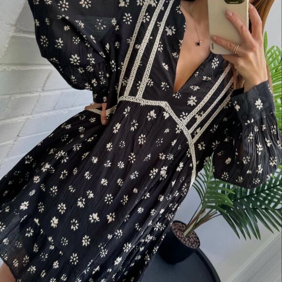 Zara Black and White Floral Boho BabyDoll Dress with Crochet Trim Size M - Picture 4 of 16